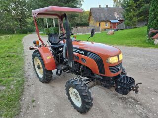 TRAKTOR FOTON 204