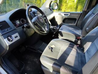 Volkswagen Multivan Highline nelikvedu 2.0 132кВ