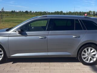 Skoda Superb Combi Elegance FL 2,0 TSI 2.0 140кВ