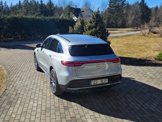 Mercedes-Benz EQC 400 AMG line 4matic 300kW