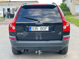 Volvo XC90 i 2.4 R5 Diesel 120kW