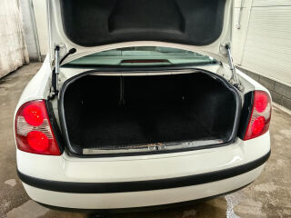 Volkswagen Passat COMFORTLINE 1.9 74kW