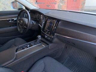 Volvo V90 Cross Country 2.0 140kW