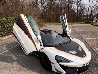 McLaren 620R 3.8 V8 456kW