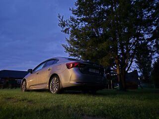 Toyota Avensis Premium 2.0 112кВ