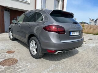 Porsche Cayenne 3.0 V6 180kW