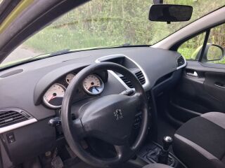 Peugeot 207 1.4 70кВ