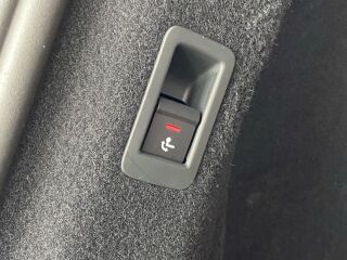 Audi Q4 e-tron 45 quattro 210kW 77kW