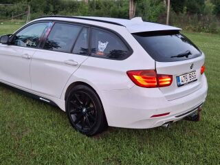 BMW 320 2.0 135kW