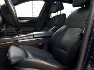 BMW 750 iL M-Pack xDrive 4.4 V8 N63B44 300kW