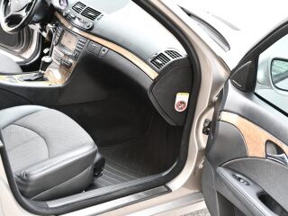 Mercedes-Benz E 320 avantgarde 3.0 165kW