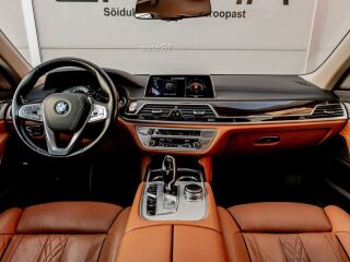 BMW 730 D xDrive 3.0 195kW