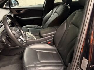 Audi Q7 Black Line 3.0 TDI 155кВ