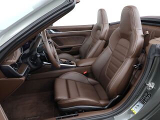 Porsche 911 Turbo S Cabriolet 3.7 478kW