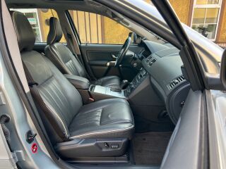 Volvo XC90 Facelift SUMMUM 4WD 2.4 D5 147kW
