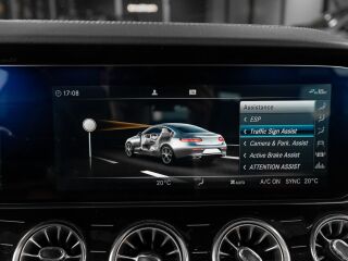 Mercedes-Benz E 220 2.0 143kW