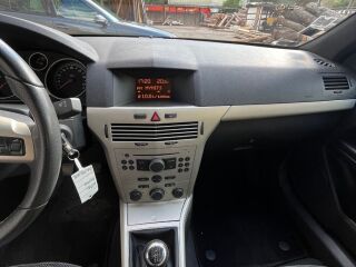 Opel Astra TwinTop Twin Top 1.9 110kW