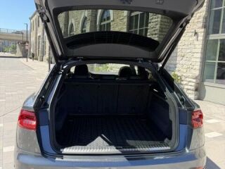 Audi Q8 Quattro S-line 3.0 210kW