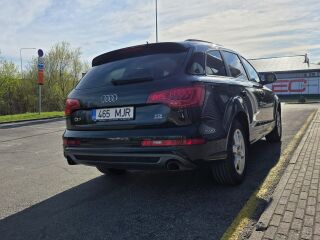 Audi Q7 S-Line 3.0 180kW