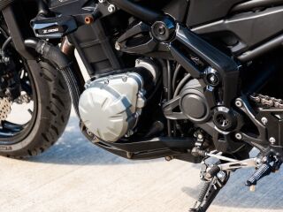Kawasaki Z 900 R4 92kW