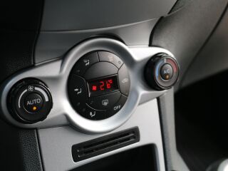 Ford Fiesta 1.2 R4 44kW