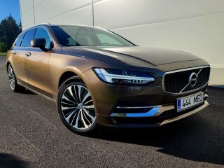 Volvo V90 MOMENTUM Business 2.0 140kW