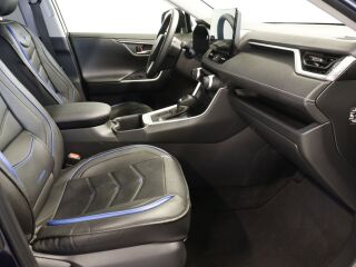 Toyota RAV4 Luxury Comfort Pakett 129kW