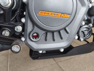 KTM 125 Duke 11кВ