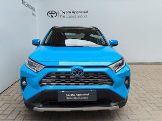 Toyota RAV4 Premium Plus 131кВ