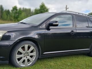 Toyota Avensis 2.0 TDI 93кВ