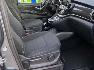 Mercedes-Benz V 220 2.1 R4 120kW