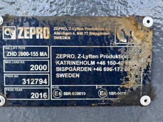 Scania P320 6X2 EURO6 + CARRIER SUPRA 1250 Mt 235kW