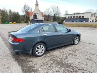 Honda Accord 2.0 114kW
