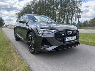 Audi e-tron Sportback 55 2XS-Line 300KW 158kW