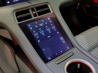Porsche Taycan 4S 440kW