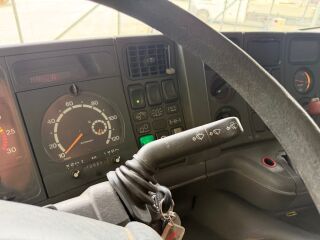 Scania 114 8x2