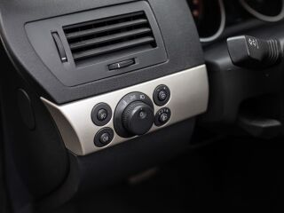 Opel Astra Comfortline 1.6 85кВ