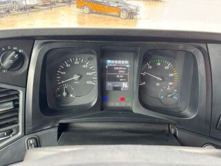Mercedes-Benz Arocs 3235 8x4 260kW