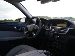 Mercedes-Benz E 350 3.0 V6 195кВ