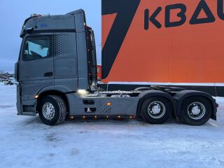 Mercedes-Benz Actros 2863 6x4 460kW