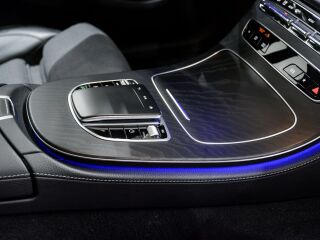 Mercedes-Benz E 220 4MATIC 2.0 143kW