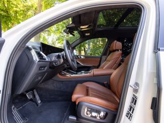 BMW X7 M-sportpakett Shadowline 3.0 259kW