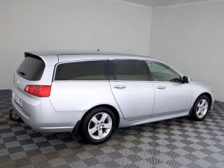 Honda Accord Elegance Facelift 2.0 114kW