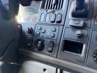 Scania R480 8x4