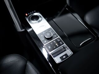 Land Rover Discovery 5 3.0 190kW
