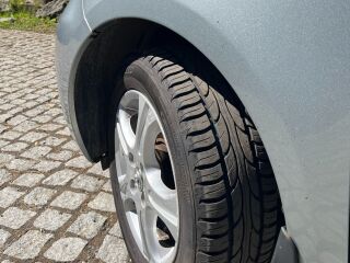 Toyota Yaris 1.3 73kW