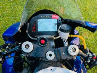 Yamaha YZF - R 6