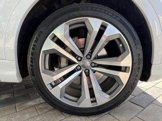 Audi Q8 50TDI Quattro S-Line 3.0 V6 210kW