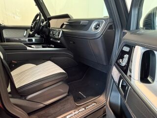 Mercedes-Benz G 63 AMG AMG Facelift Night Packet 2 4.0 430kW