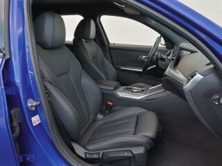 BMW 330 e xDrive M-Sportpakett 2.0 215kW